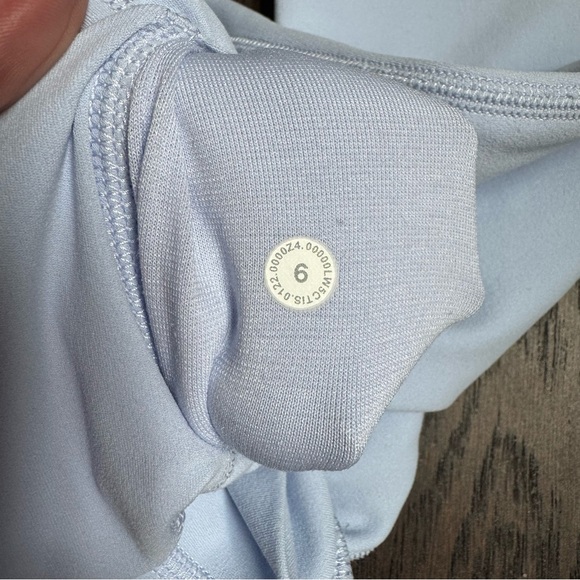 Lululemon Align High-Rise Pant 28" Pastel Blue - Size 6 - Picture 5 of 11